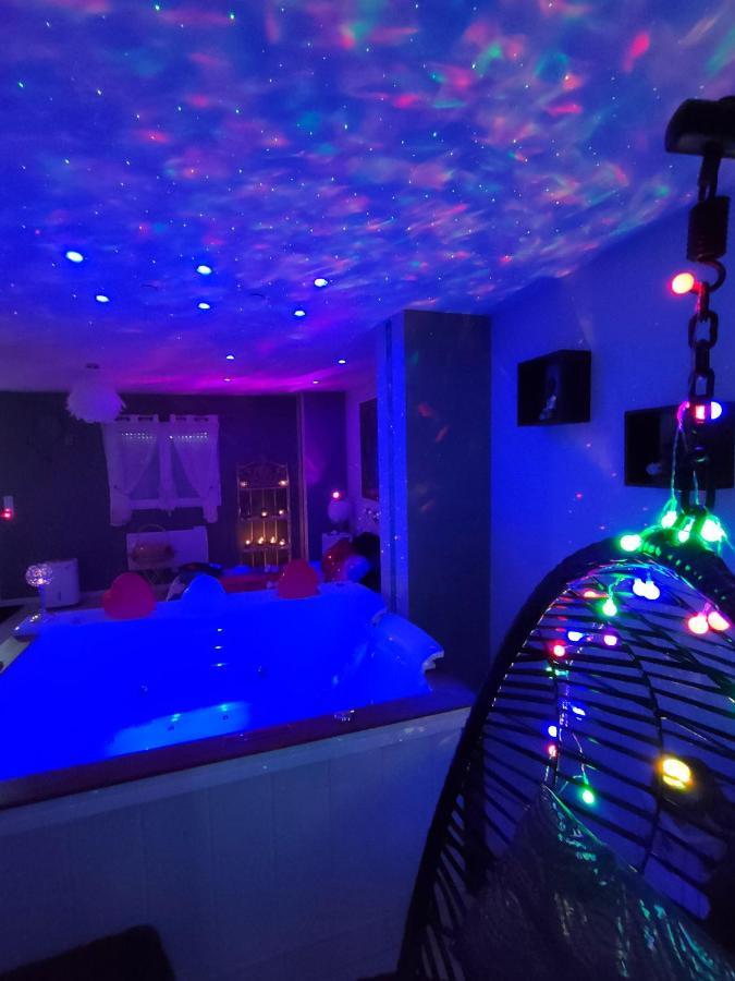 Loft Avec Baignoire Spa Lecrin Romantique Ochancourt Экстерьер фото